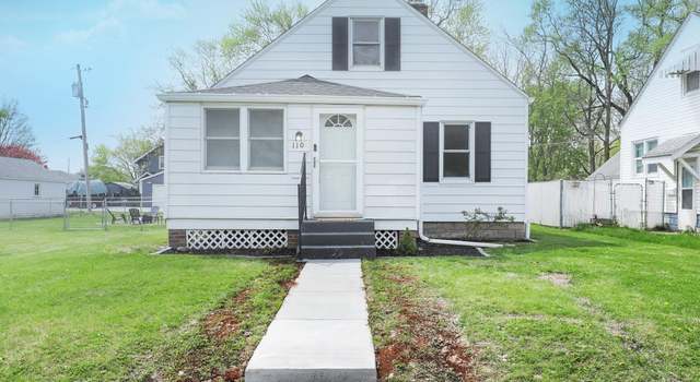Photo of 110 18th Ave, Moline, IL 61265