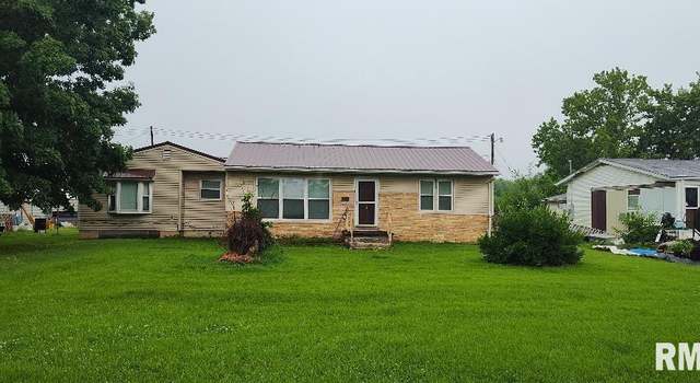 Photo of 108 N Spencer St, Mounds, IL 62964