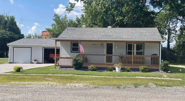 Photo of 204 Oak St, Odin, IL 62870