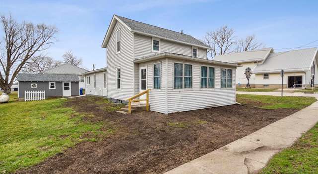 Photo of 237 1st North Ave, Oxford Junction, IA 52323