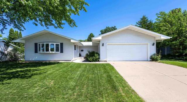 Photo of 3413 35th Ave, Moline, IL 61265
