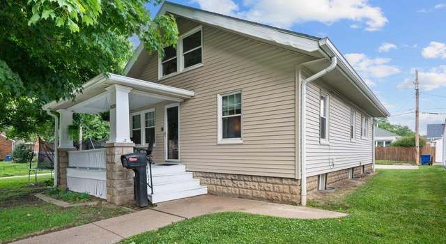Photo of 1620 24th St, Moline, IL 61265