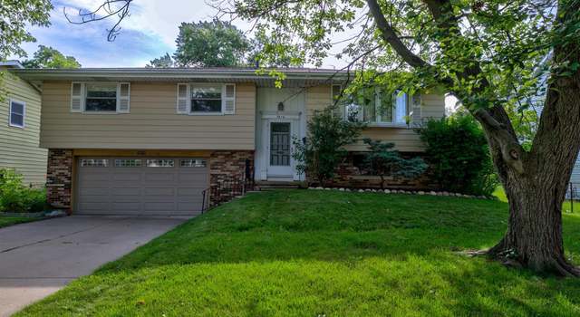 Photo of 7414 N Parliament Pl, Peoria, IL 61614