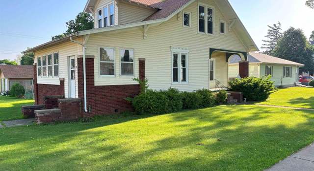 Photo of 445 S Cleveland Ave, Greenview, IL 62642
