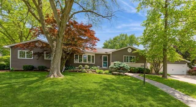 Photo of 2507 45th St, Rock Island, IL 61201