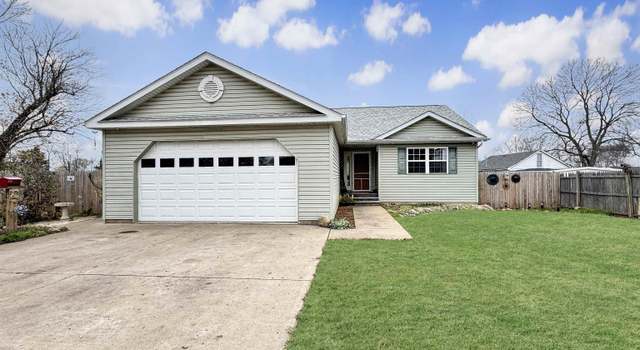 Photo of 107 SI Reed Ln, East Peoria, IL 61611