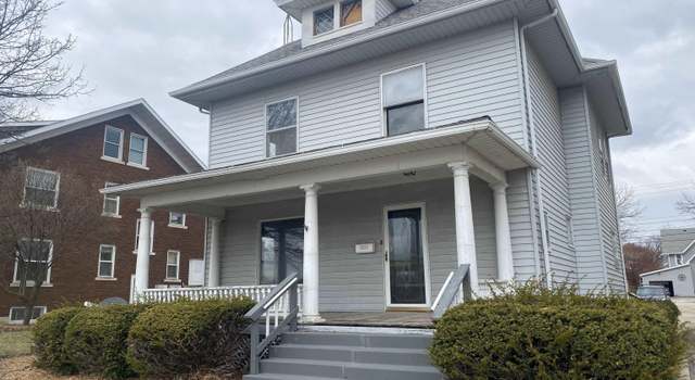 Photo of 418 E Jackson St, Macomb, IL 61455