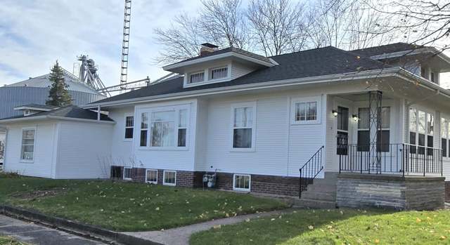 Photo of 220 W Gale St, Williamsfield, IL 61489