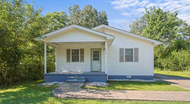 Photo of 416 W Harrison St, Carrier Mills, IL 62917