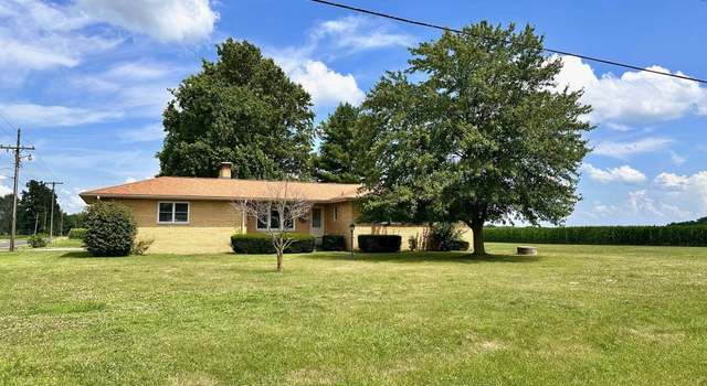 Photo of 1678 Sandusky Rd, Jacksonville, IL 62650