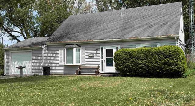 Photo of 1045 S Main St, Canton, IL 61520