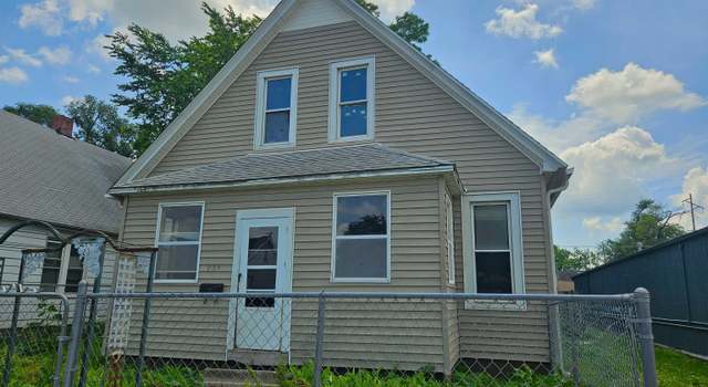 Photo of 904 E 4th St, Beardstown, IL 62618
