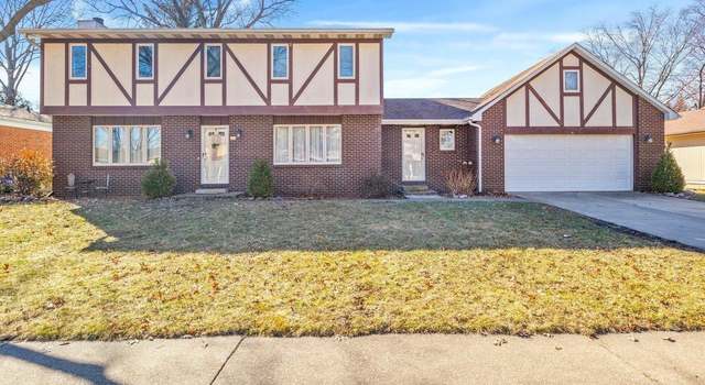 Photo of 142 Tamarisk Dr, Springfield, IL 62704