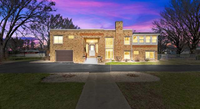 Photo of 801 W Main St, Elmwood, IL 61529