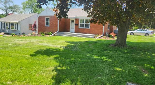 Photo of 424 N 6th St, Monmouth, IL 61462