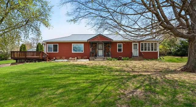 Photo of 1118 Cedar St, Tipton, IA 52772