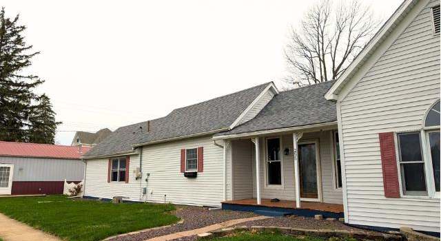 Photo of 255 E Lincoln St, Greenview, IL 62642