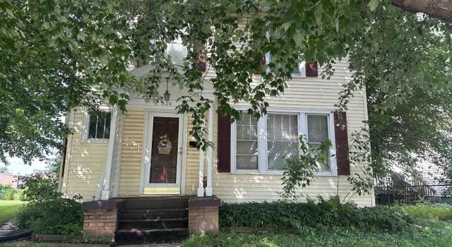 Photo of 326 S Linwood Ave, Davenport, IA 52802