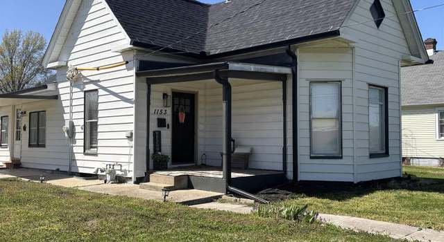 Photo of 1153 S Diamond St, Jacksonville, IL 62650