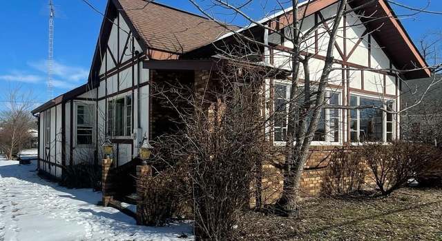 Photo of 311 W Helen Ave, Christopher, IL 62822-1021