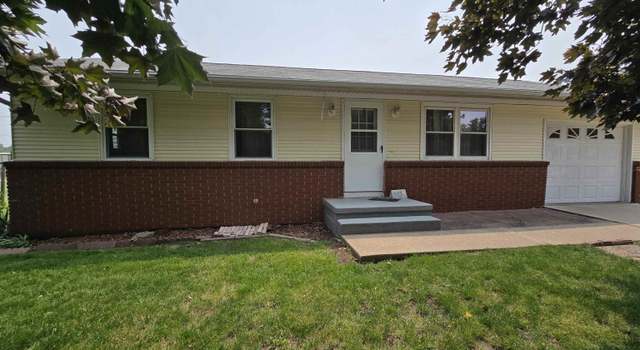 Photo of 1907 S 15th Ave, Clinton, IA 52732