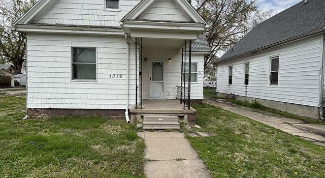 Photo of 1319 E Division St, Springfield, IL 62702