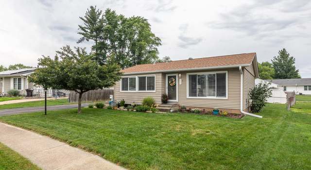 Photo of 405 Kaskaskia Rd, Marquette Heights, IL 61554