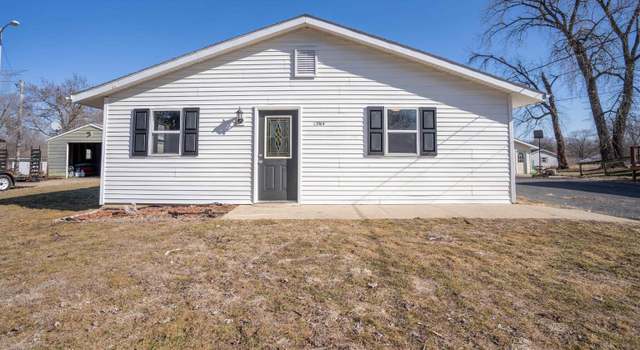 Photo of 13964 1st St, Pekin, IL 61554