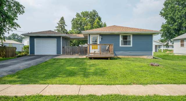 Photo of 304 E Oakley St, Glasford, IL 61533