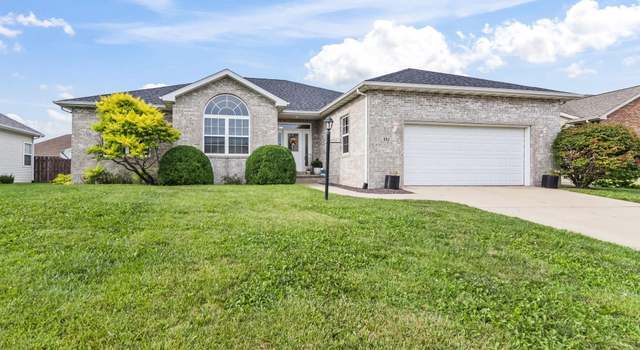 Photo of 331 Newcombe Ln, Chatham, IL 62629