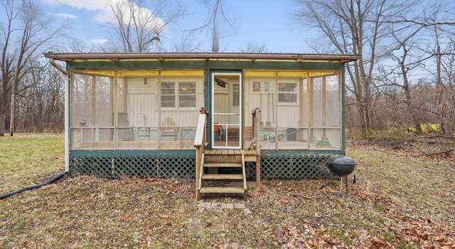 Photo of 1435 Cedarview Dr, Muscatine, IA 52761