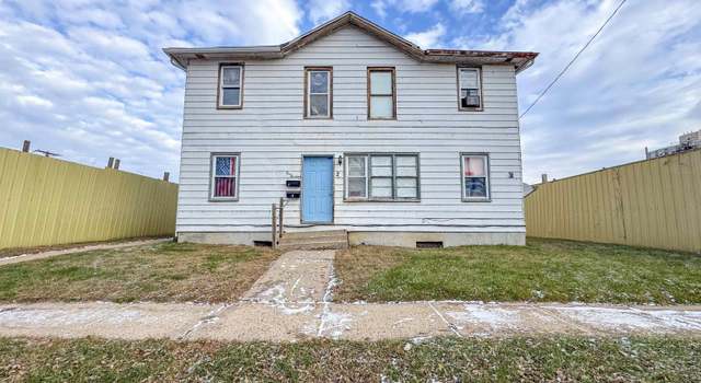 Photo of 113 ST Mary St, Pekin, IL 61554