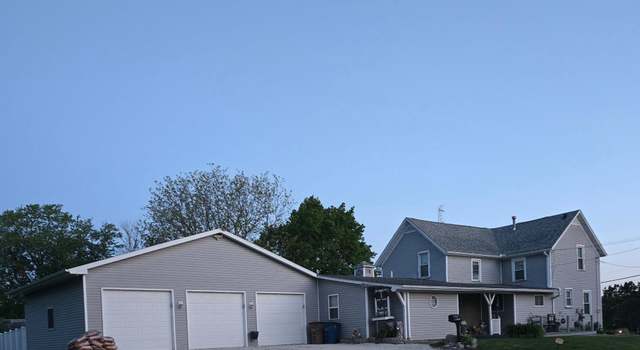 Photo of 717 NE 2nd St, Galva, IL 61434