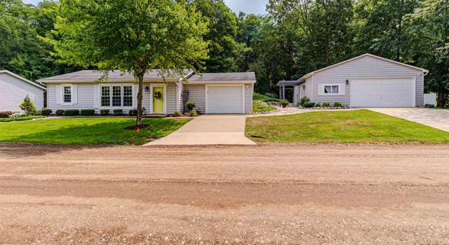Photo of 6605 Bass Rd, Manito, IL 61546
