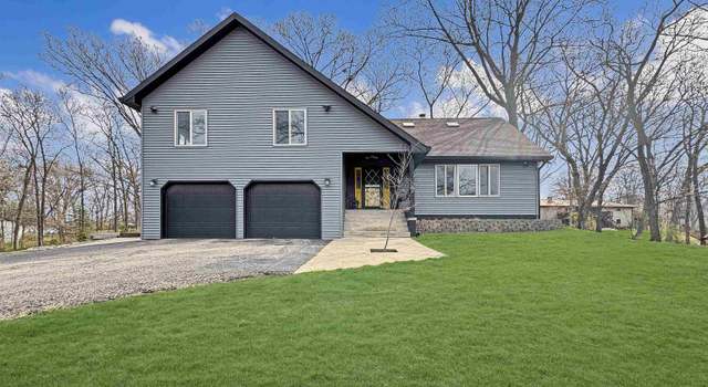Photo of 10 Locust Grove Ct, Groveland, IL 61535