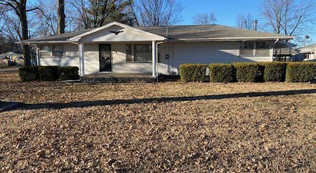 Photo of 130 Frazier Ave, Centralia, IL 62801