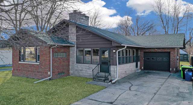 Photo of 112 S Church St, Washington, IL 61571