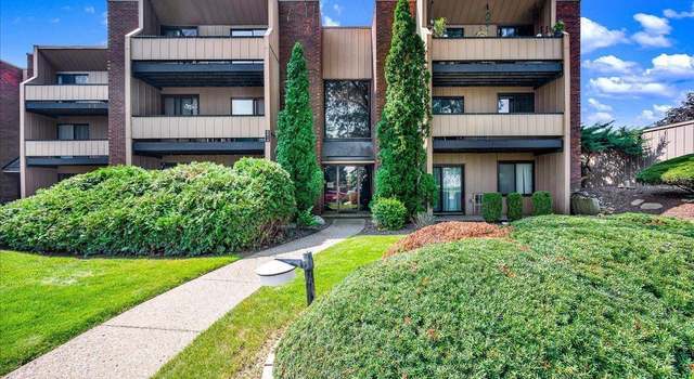 Photo of 2414 W Pasmoso Dr #1101, Peoria, IL 61614