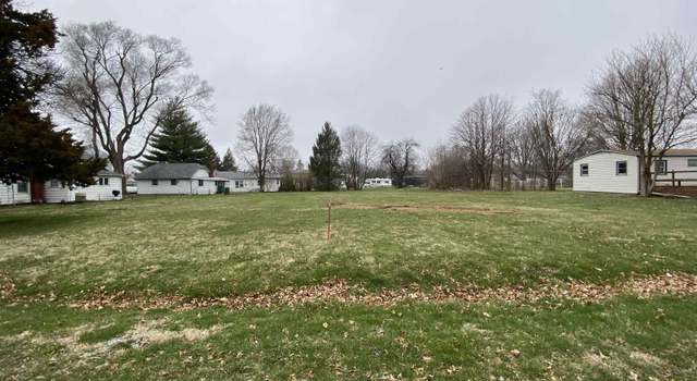 Photo of 145 N Dilley St, Roseville, IL 61473