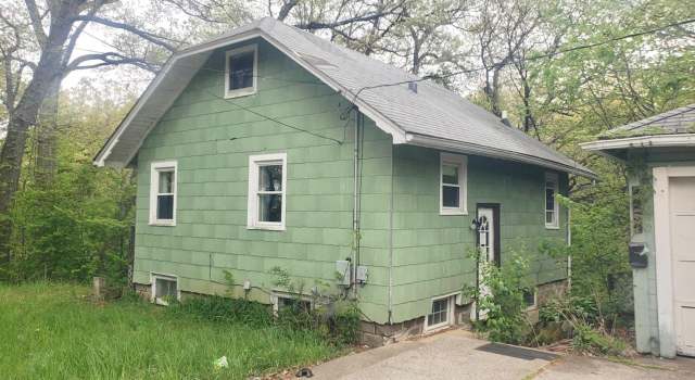 Photo of 4230 13th Avenue Court, Rock Island, IL 61201