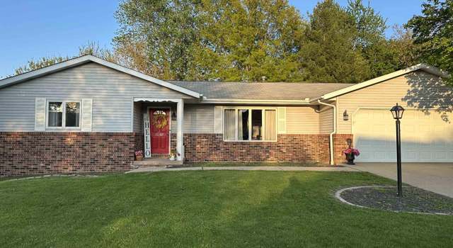 Photo of 108 N Ostrom Ave, Princeville, IL 61559