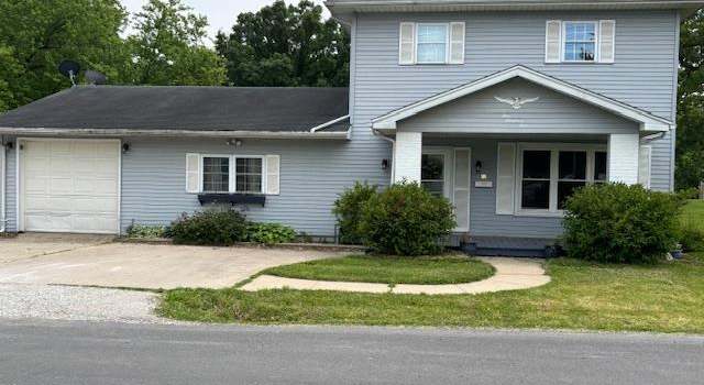Photo of 505 E Elm St, Carlinville, IL 62626