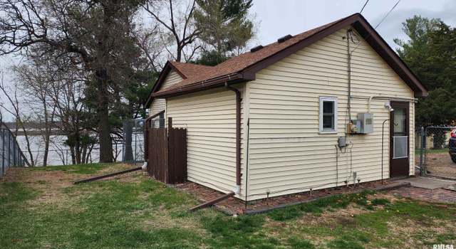 Photo of 928 Cottage Rd, New Boston, IL 61272