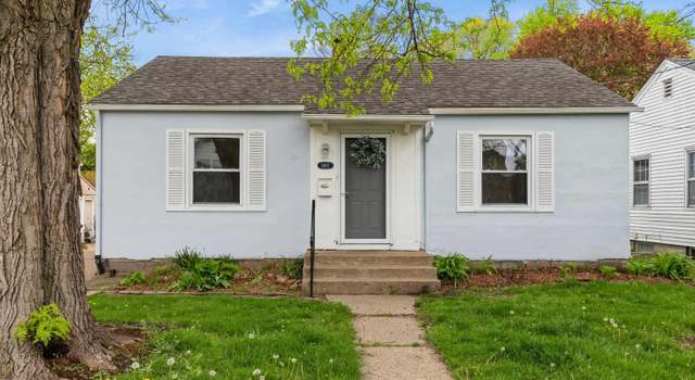 Photo of 1407 27th Ave, Moline, IL 61265