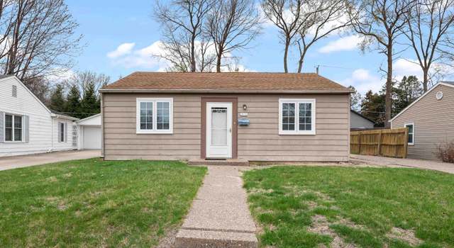 Photo of 3632 15th Avenue Court, Moline, IL 61265