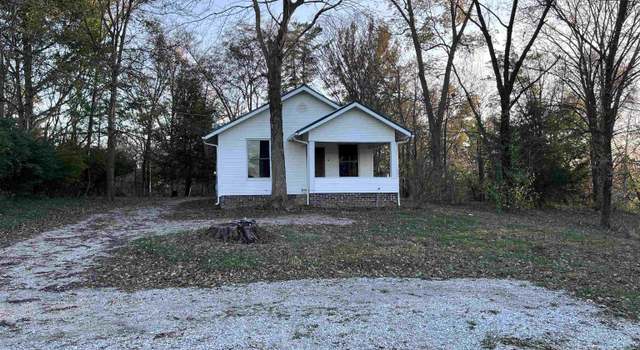 Photo of 1798 E Pleasant Hill Rd, Carbondale, IL 62901