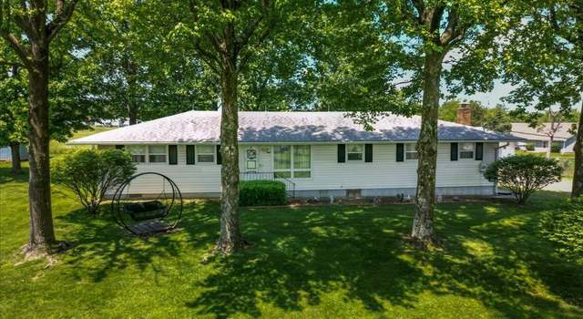 Photo of 500 S Fly St, Goreville, IL 62939