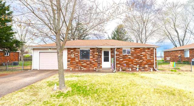 Photo of 803 S Prairie Ln, Manito, IL 61546