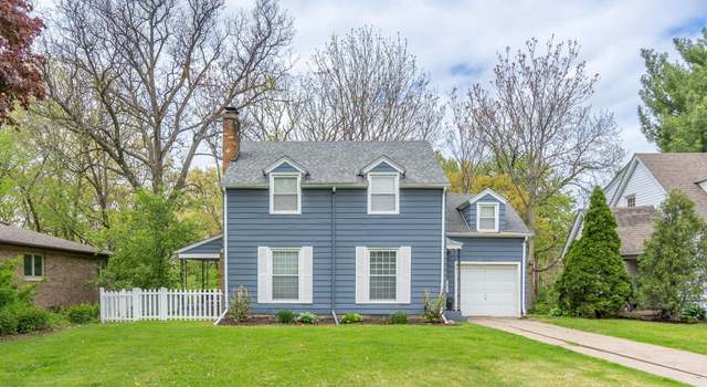 Photo of 2323 16th Ave, Moline, IL 61265