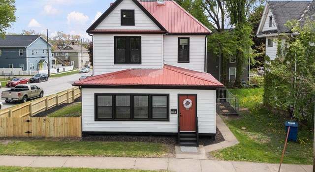 Photo of 903 W 6th St, Davenport, IA 52803